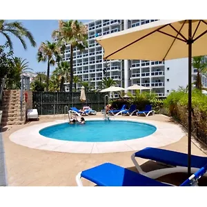 https://apartamento-torrequebrada-benalmdena.1costadelsol.com
